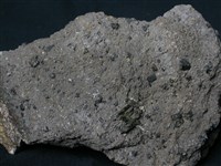 輝石安山岩藏品圖，第1張