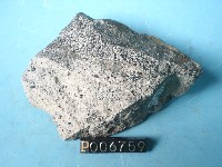 角閃石安山岩藏品圖，第4張