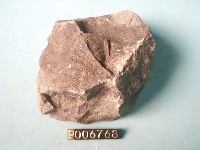 輝石安山岩藏品圖，第2張