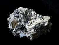 硫銅鈷礦藏品圖，第8張