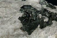 磁鐵礦藏品圖，第3張