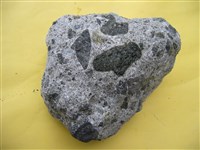 凝灰質集塊岩藏品圖，第1張