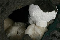 紅輝沸石/杆沸石藏品圖，第3張
