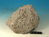 角閃石安山岩藏品圖，第2張