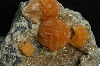 紅輝沸石 藏品圖，第2張
