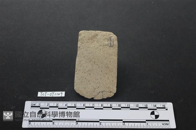 磨製斧鋤形器藏品圖，第2張