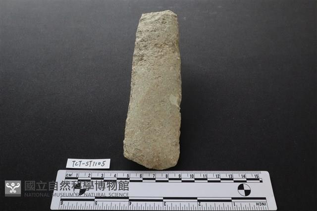 磨製斧鋤形器藏品圖，第2張