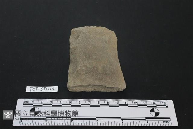斧鋤形器藏品圖，第2張
