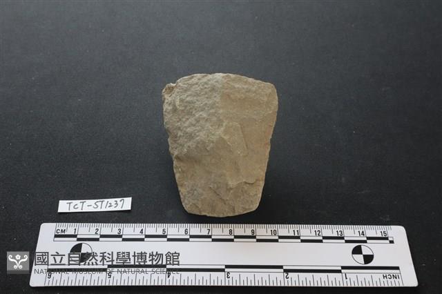 斧鋤形器藏品圖，第2張