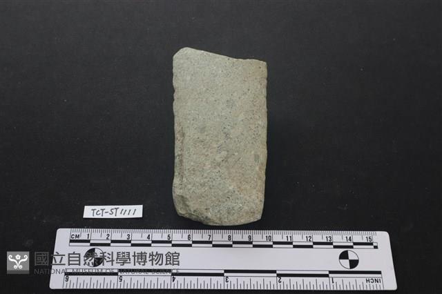 磨製斧鋤形器藏品圖，第1張