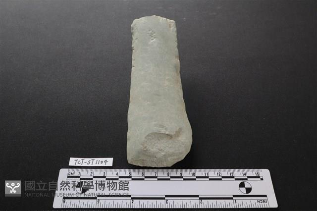 磨製斧鋤形器藏品圖，第1張