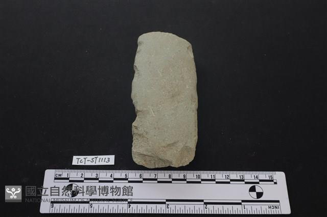 磨製斧鋤形器藏品圖，第1張