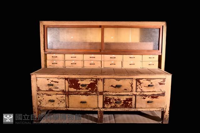 葯櫃藏品圖，第1張