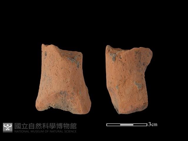 鼎足藏品圖，第1張