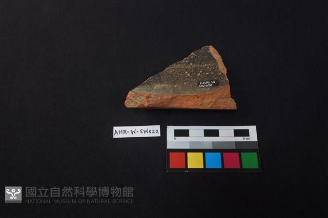 硬陶片藏品圖，第2張