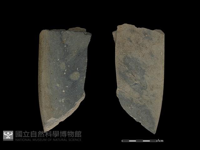 磨製斧鋤形器藏品圖，第1張