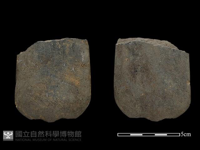 磨製斧鋤形器藏品圖，第1張