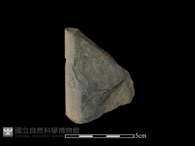 磨製斧鋤形器藏品圖，第1張