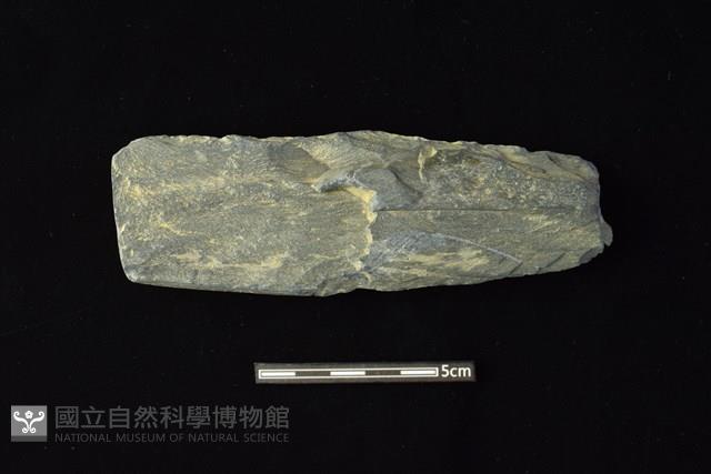 有槽石棒藏品圖，第1張