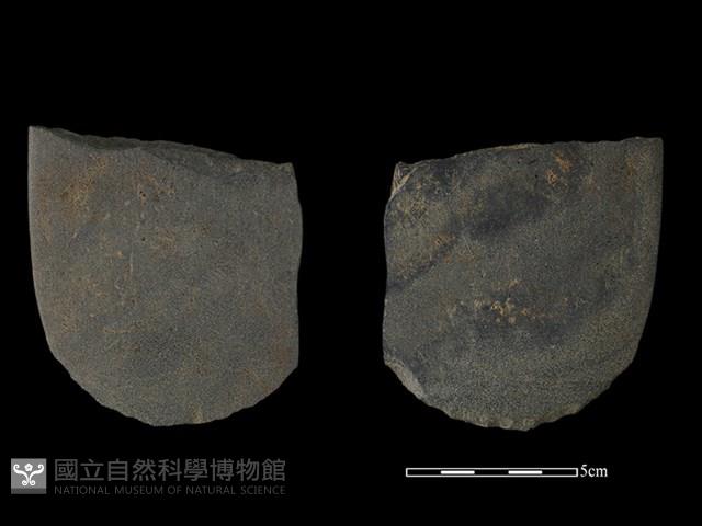 磨製斧鋤形器藏品圖，第1張