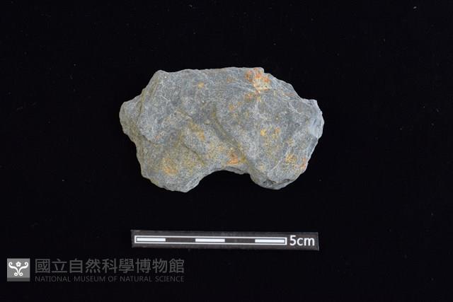 穿孔石板藏品圖，第1張