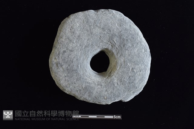 穿孔石板藏品圖，第1張