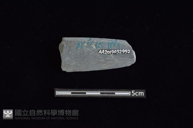 石鐮藏品圖，第2張