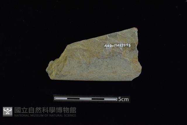 石鐮藏品圖，第2張