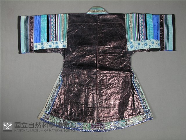 上衣藏品圖，第2張