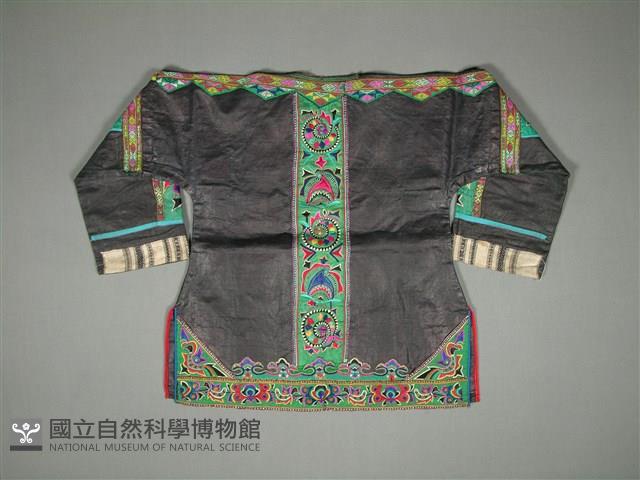 上衣藏品圖，第2張