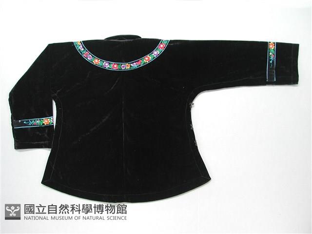 女子三等盛裝(上衣)藏品圖，第2張