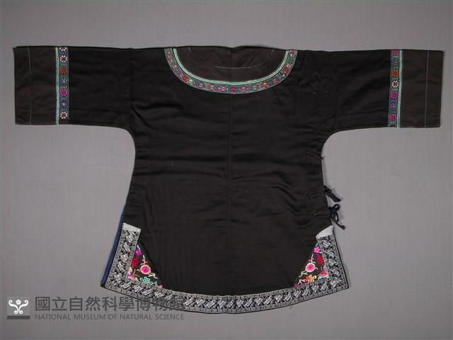 上衣藏品圖，第2張