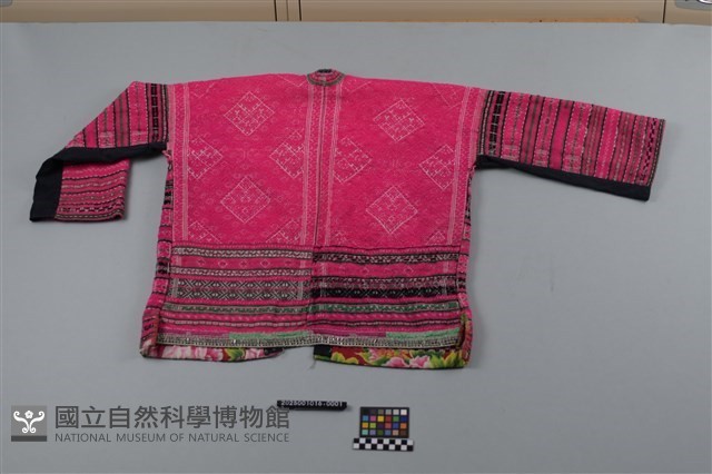 上衣藏品圖，第2張