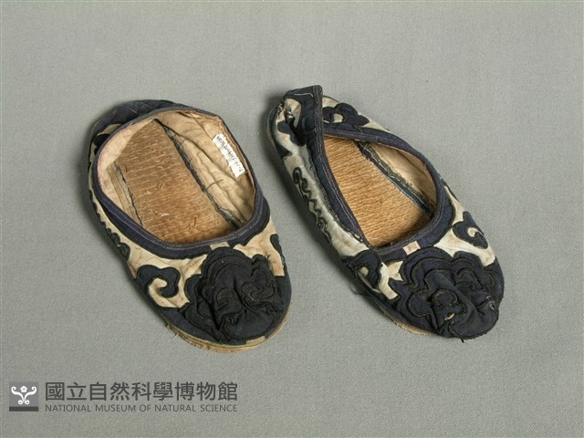 鞋子藏品圖，第1張