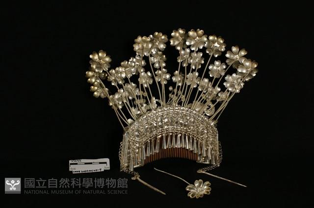 銀裝(髮梳)藏品圖，第1張