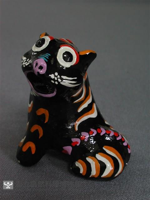 Accession Number:2004001017.0056 Collection Image, Figure 1, Total 3 Figures