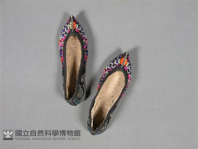 鞋子藏品圖，第1張