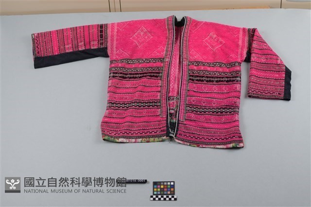 上衣藏品圖，第1張