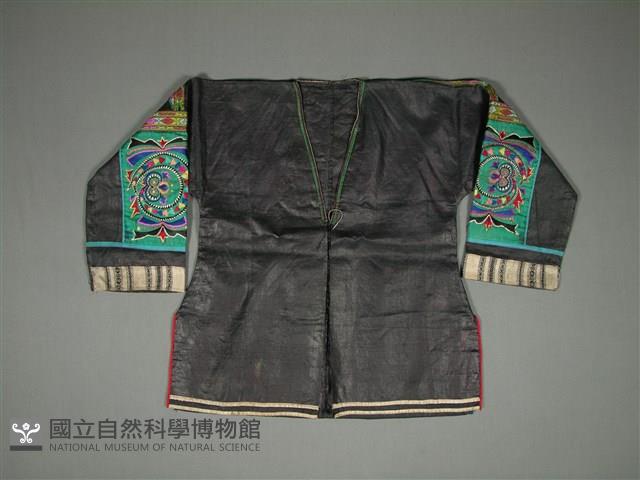 上衣藏品圖，第1張