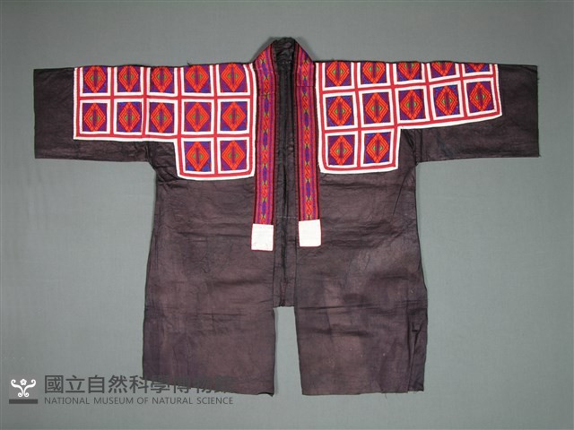 上衣藏品圖，第1張