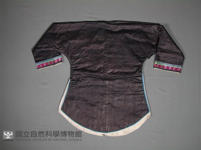 上衣藏品圖，第2張