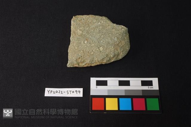 磨製石斧殘件藏品圖，第2張