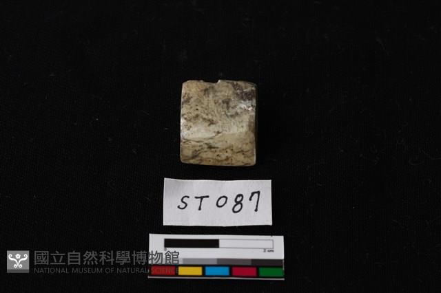 玉錛藏品圖，第1張