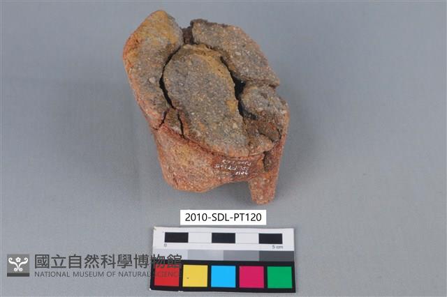 陶鼎足藏品圖，第1張