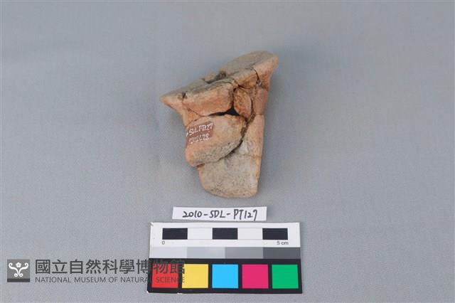 陶鼎足藏品圖，第2張