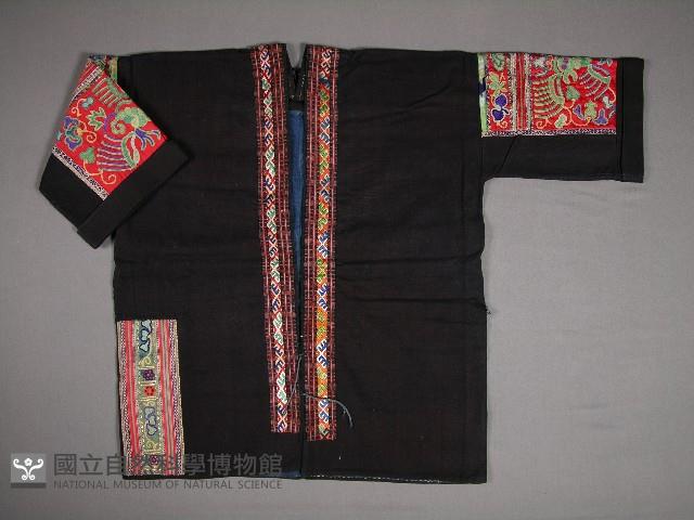 上衣藏品圖，第1張