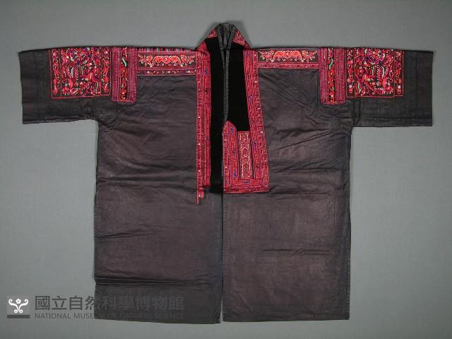 Accession Number:2004005053 Collection Image, Figure 1, Total 2 Figures