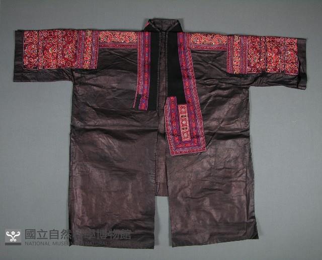 上衣藏品圖，第1張