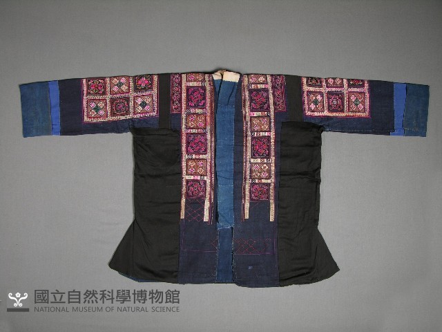 上衣藏品圖，第1張