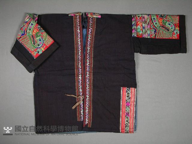 上衣藏品圖，第1張